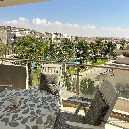 Modern Penthouse Overlooking Pool Apartamento Pyla